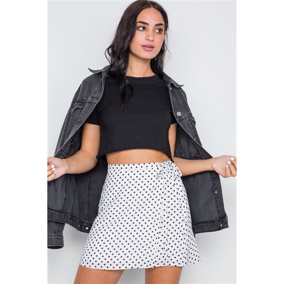 White Polka dot wrap skirt - Picture 2 of 5